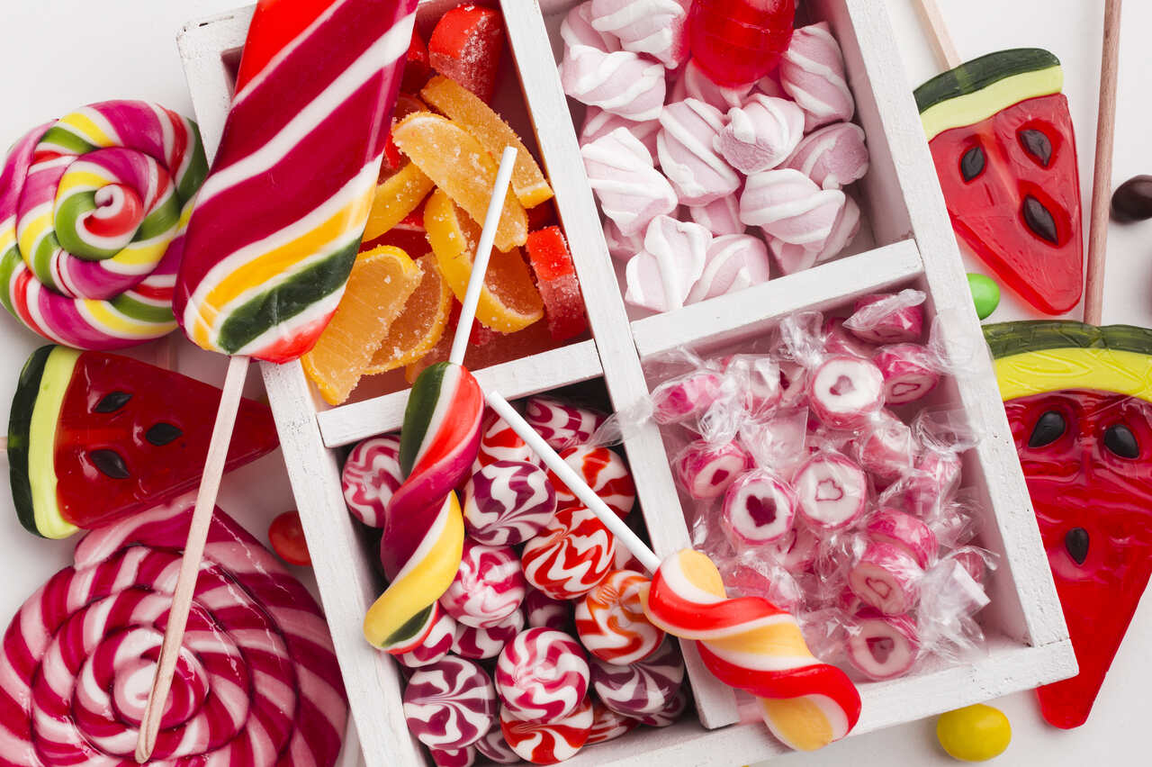 Эксперты призвали заменить привычные сладости на зефир и мармелад