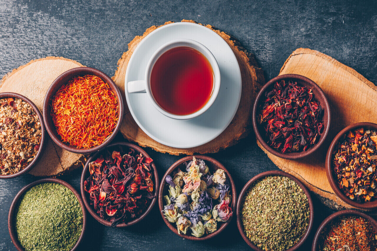 Диетолог заявила, что злоупотребление чаем может привести к тахикардии