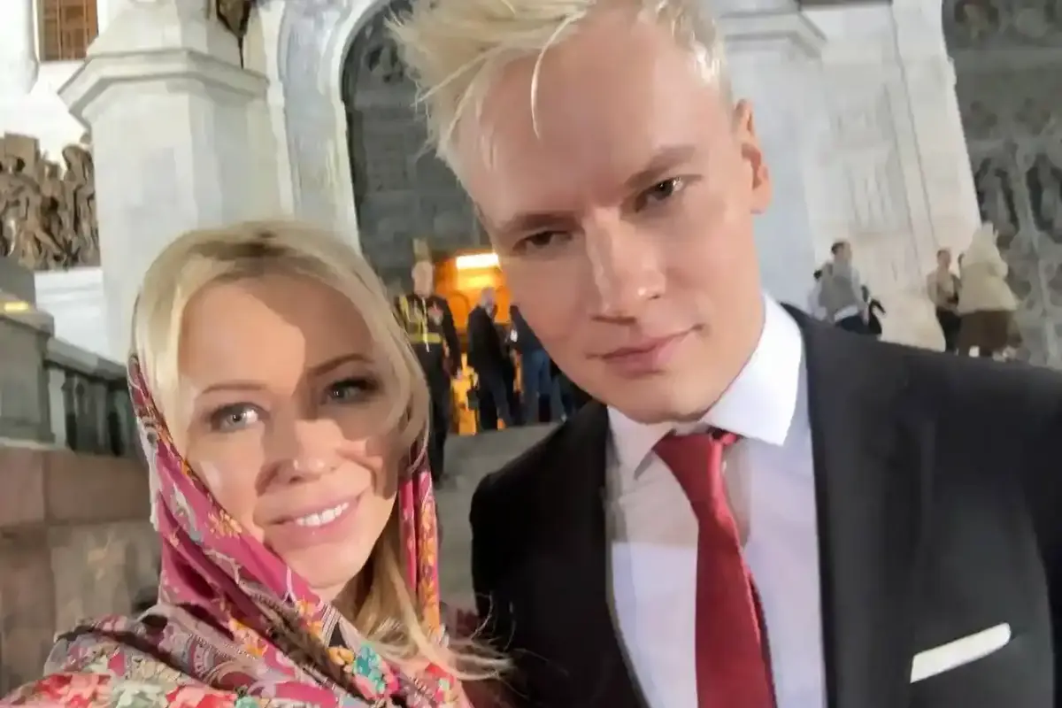 Мизулина и Шаман посетили пасхальную службу в храме Христа Спасителя