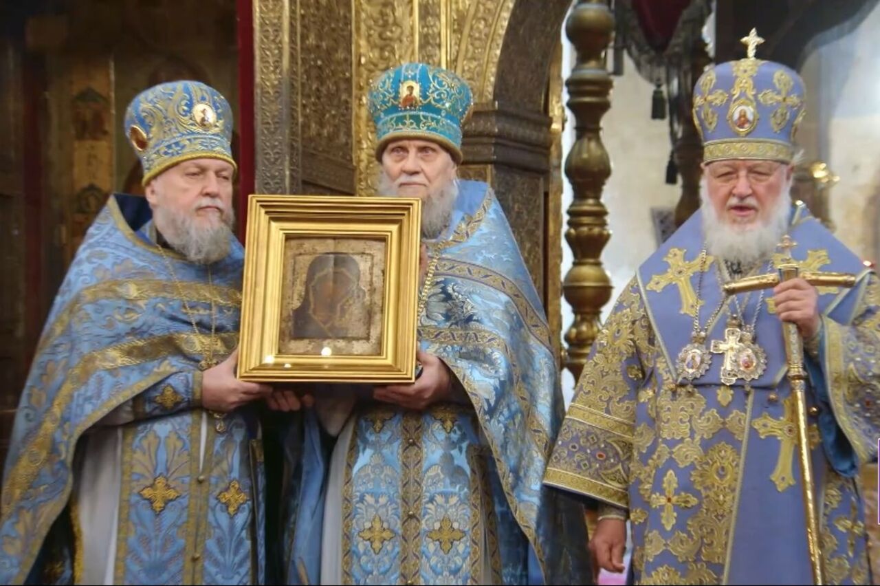 Патриарх Кирилл представил подлинник иконы Казанской Божией Матери