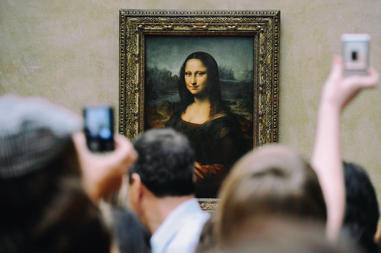 В Париже экоактивисты облили супом Мона Лизу