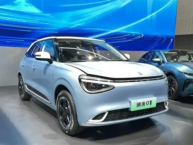 Dongfeng представила новый бюджетный электрохэтч