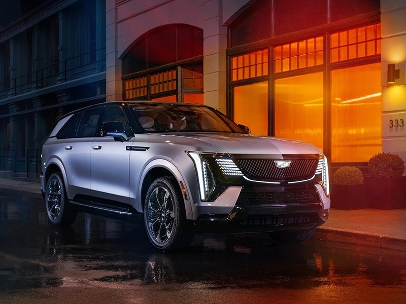 Представлен Cadillac Escalade IQ