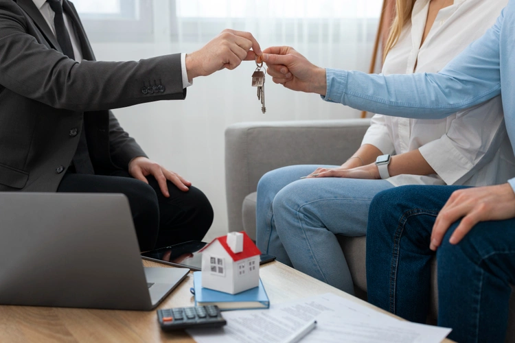 7 способов не платить налог с продажи квартиры в 2025 году: как законно избежать НДФЛ при продаже недвижимости