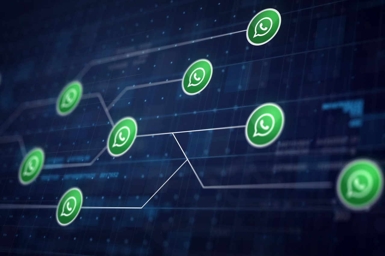WhatsApp* тестирует функцию Quick Recap: ИИ поможет быстро ознакомиться с пропущенными сообщениями